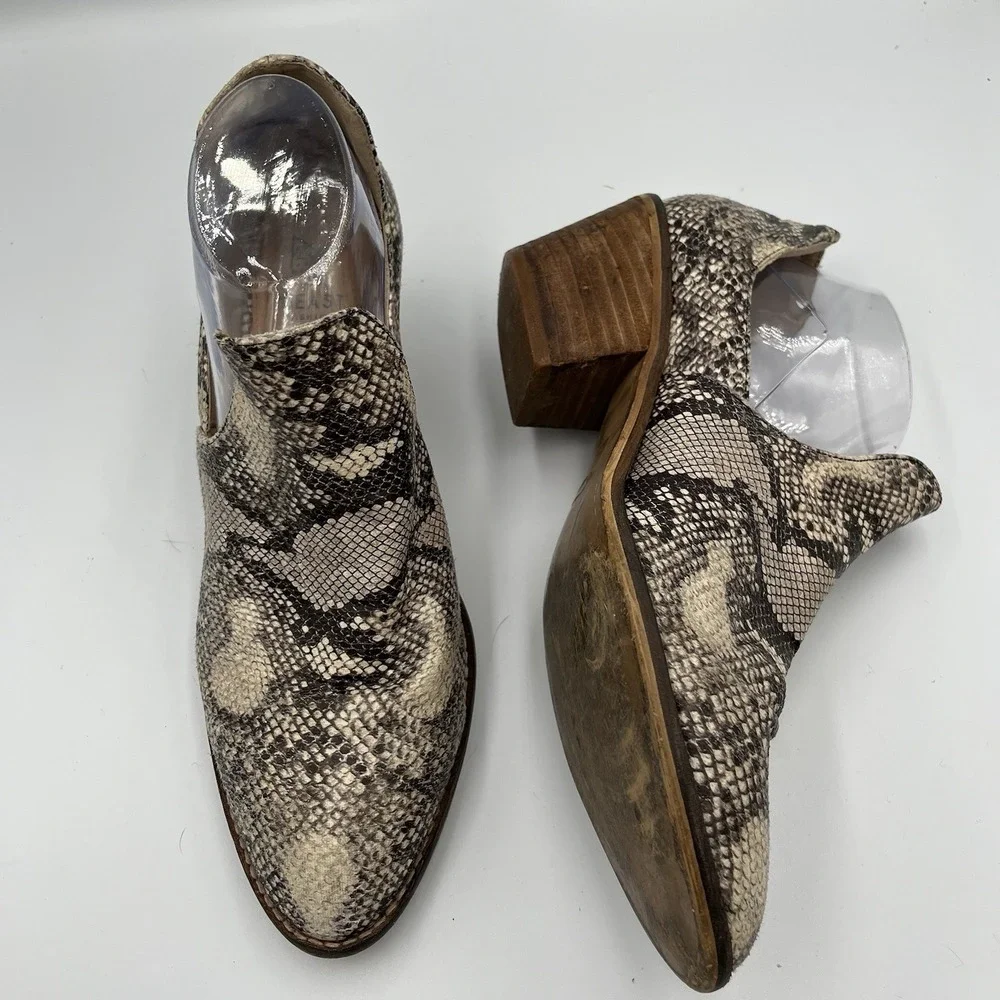 Beast Fashion Snakeskin Gray Cream Size 10 Slip On Booties Western Edgy Festival